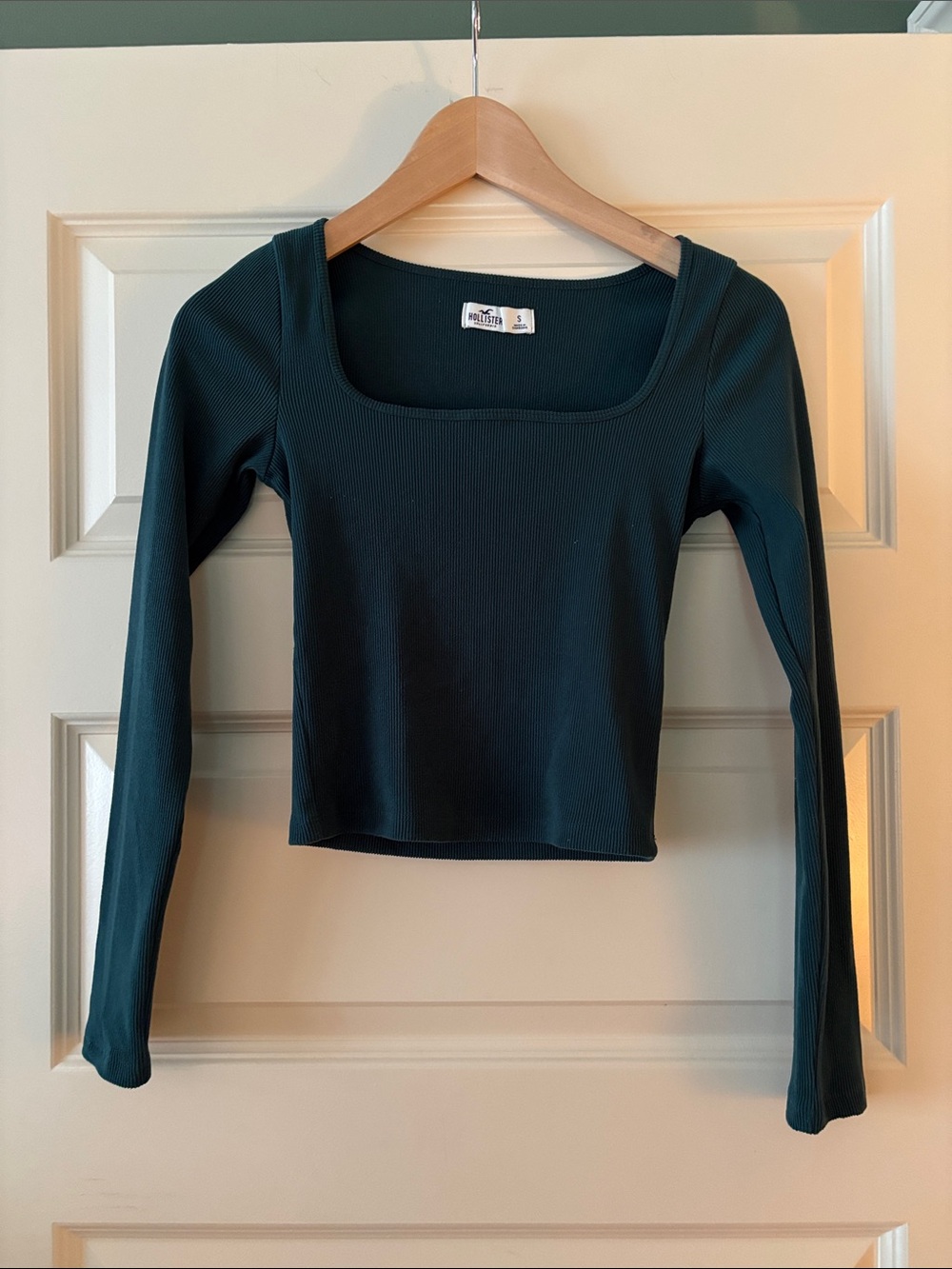 Hollister Square Neck Ribbed Long-Sleeve Crop Top - Teal